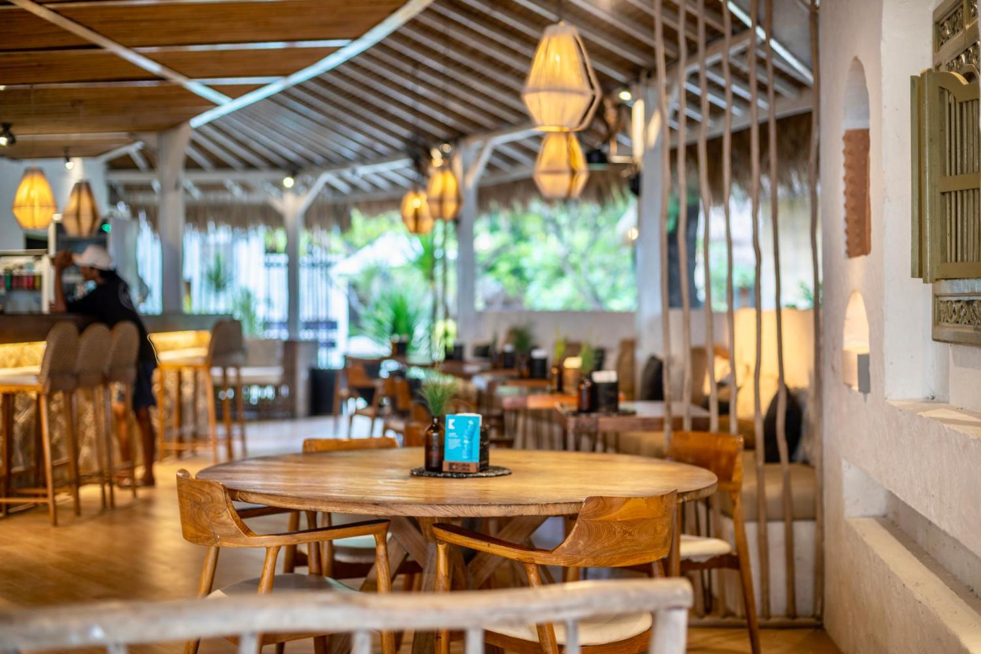 Mowies On The Beach Gili Air Exterior foto